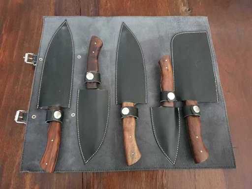 Cooking Set with 5 Damascus Knives and Black Leather Roll