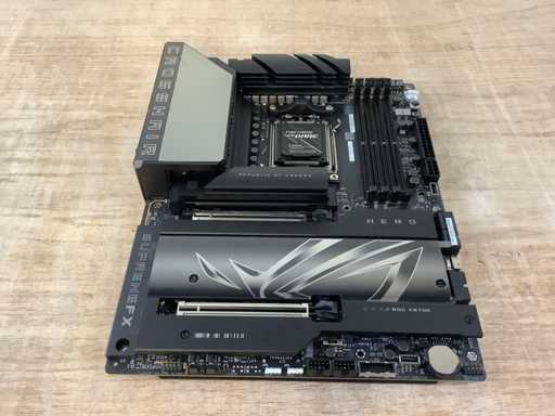 ROG CROSSHAIR X870E HERO Mainboard