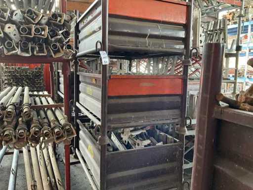 Accesorii pentru cofraje la Barele (5x)