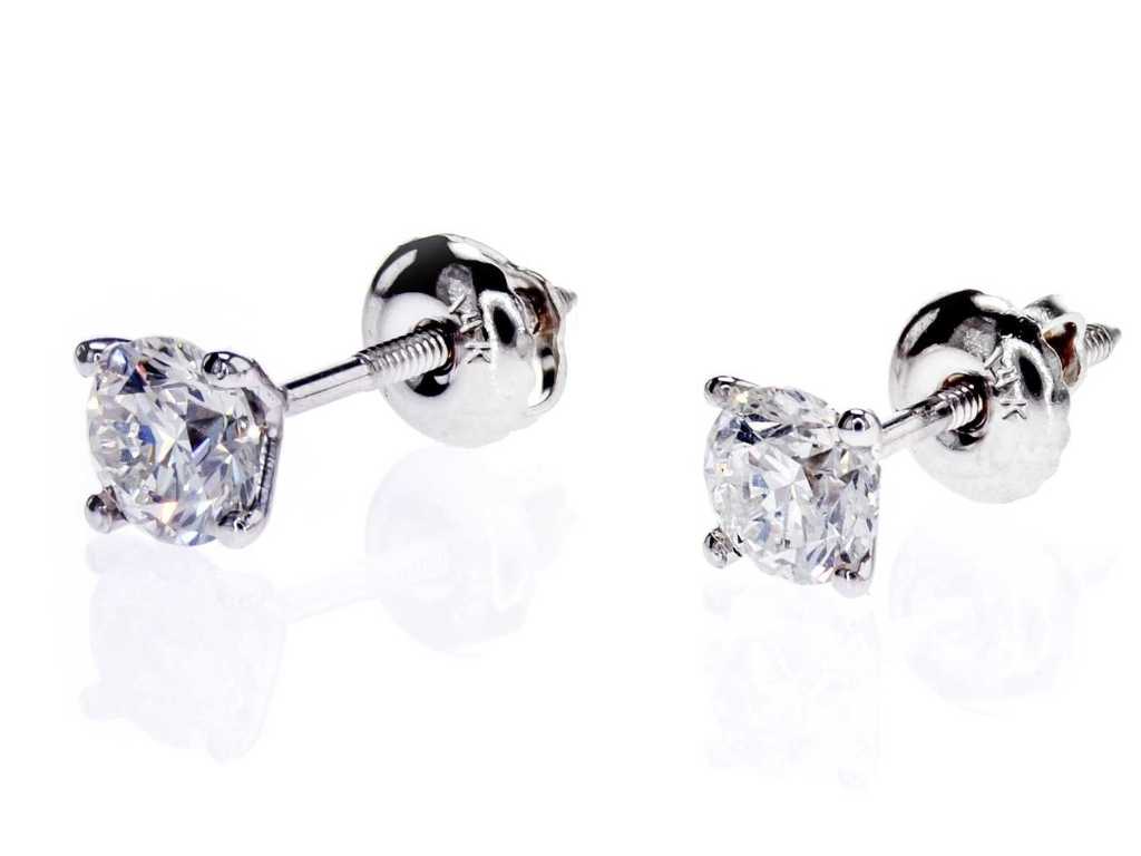 Luxury Solitaire Earrings Natural Diamond 1.02 carat