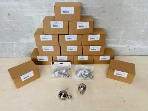 INSPIRE (x60) - Set van 2 verchroomde messing gordijnstangen met boluiteinde en beslag