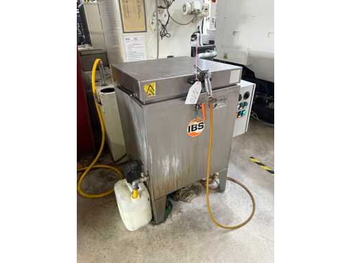 IBS  Teilewaschanlage