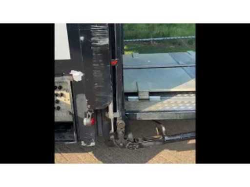 fafcb1c1-7b10-483c-a24a-7a3afc4c9b5a.mp4