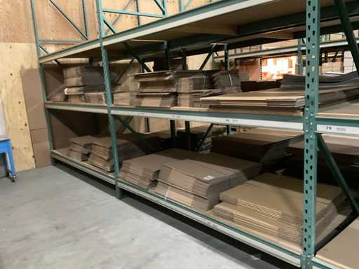 Lot de cutii de carton