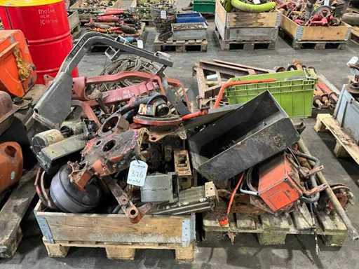 Renault/Claas Tractor parts