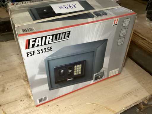 FAIRLINE FSF 3525E safe never used