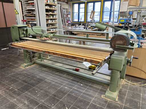 Ponceuse à bande longue BÜTFERING