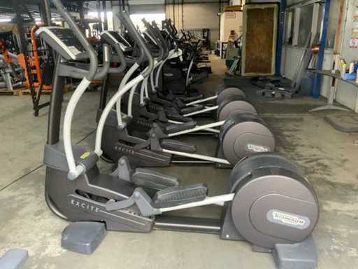 Technogym excite synchro 700 led Crosstrainer