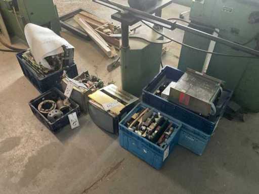 Mixed Lot of Spare Parts