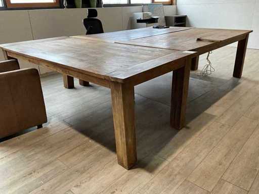 Table à manger (3x)