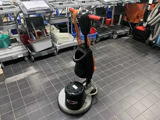 Visser DS350 Schrobmachine