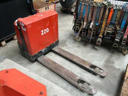 2008 BT LWE180 Electric Pallet Truck