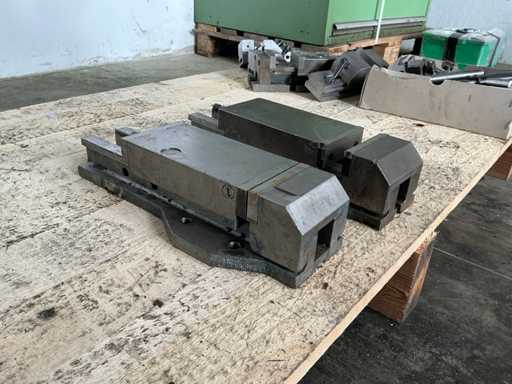 Maschinenschraubstock (2x)