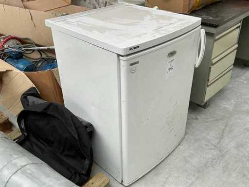 Frigider de masă Whirlpool RE 158W