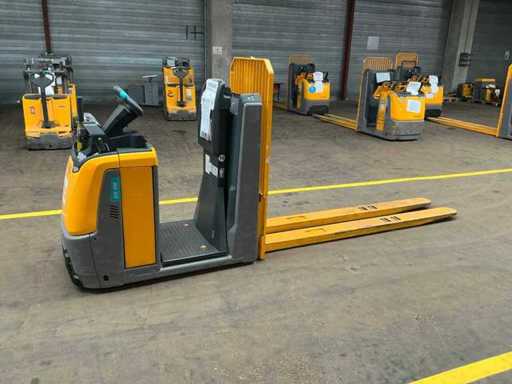 Jungheinrich - 2022 - ECE 320 HP 75 240 54 - LCD - poziomy picker zamówień