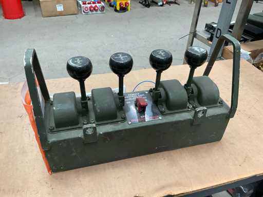 Boîtier de commande électrique