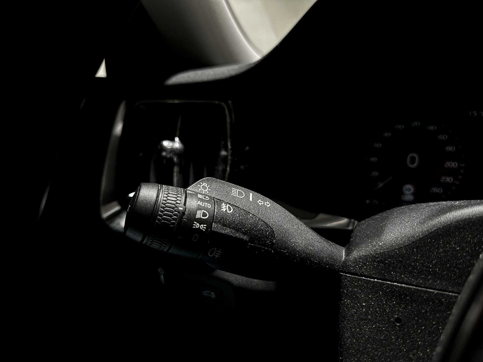 Volvo V60 2.0 B3 Momentum Advantage 163pk 2020 (Origineel-NL+1e eigenaar), K-370-BF