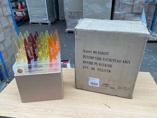 Saveur dèguststion Messerset, Messerhalter (96x)