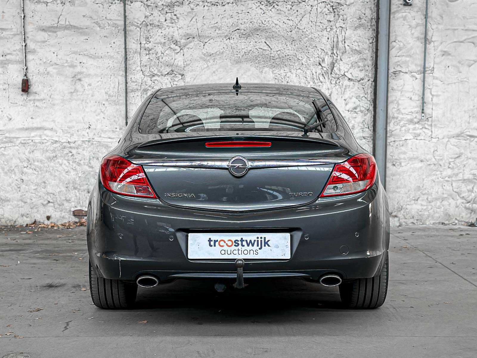 Opel Insignia 1.6 T Edition 179pk 2010 (Origineel-NL), 45-NJT-2