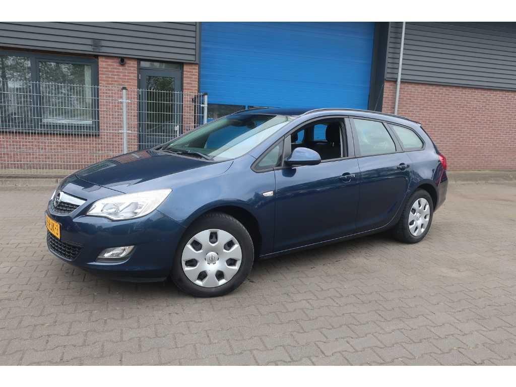 Opel Astra Sports Tourer - Édition 1.4, 23-RJK-3