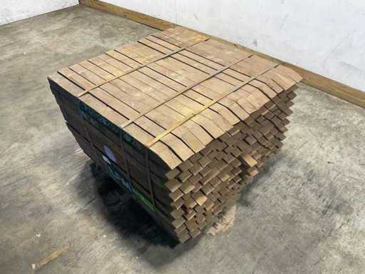 Poteau de jardin en bois dur Azobé pointu 100x6x6 cm (160x)