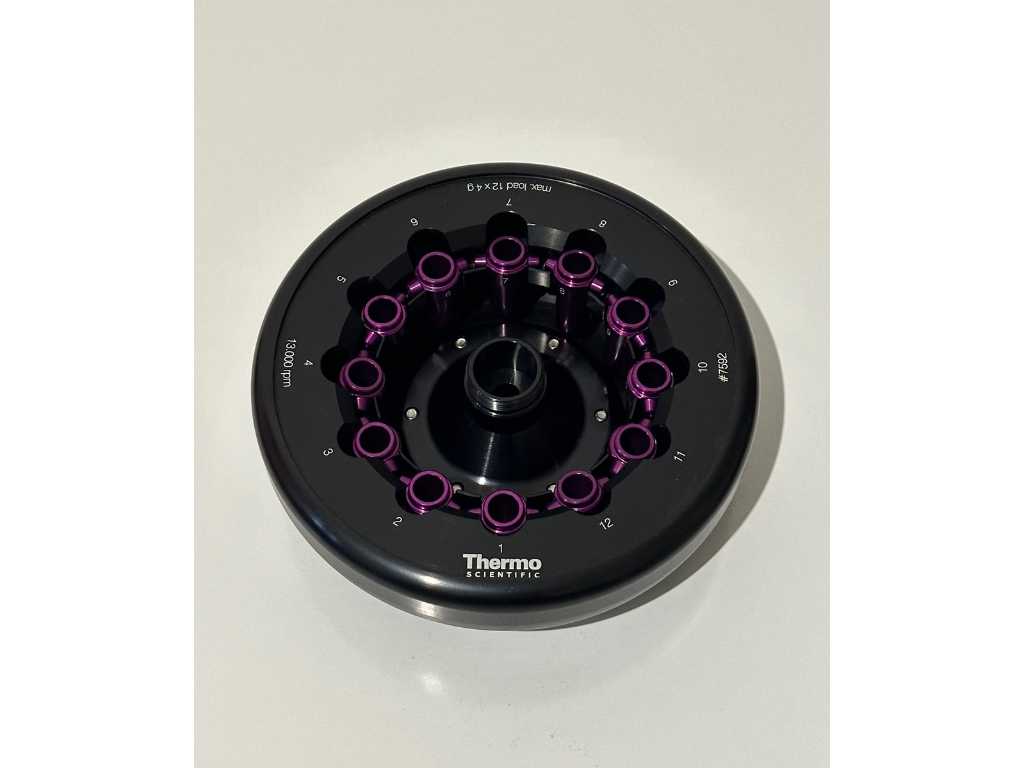 Thermo Scientific™ Rotor microlitre à godet oscillant à 12 places avec couvercle