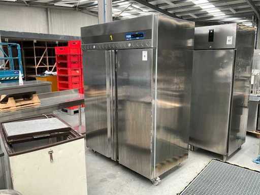 Diamond Gastro Lin Plus M2-1440 Réfrigérateur à deux portes en acier inoxydable 2017