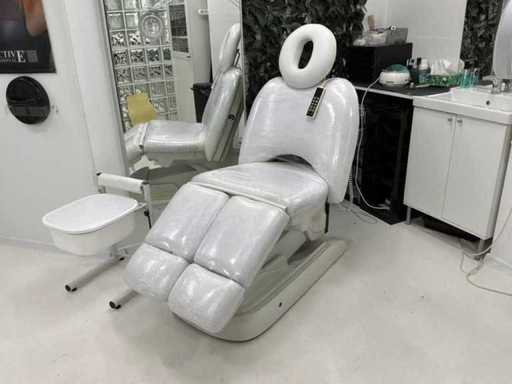 Chaise de traitement à réglage électrique