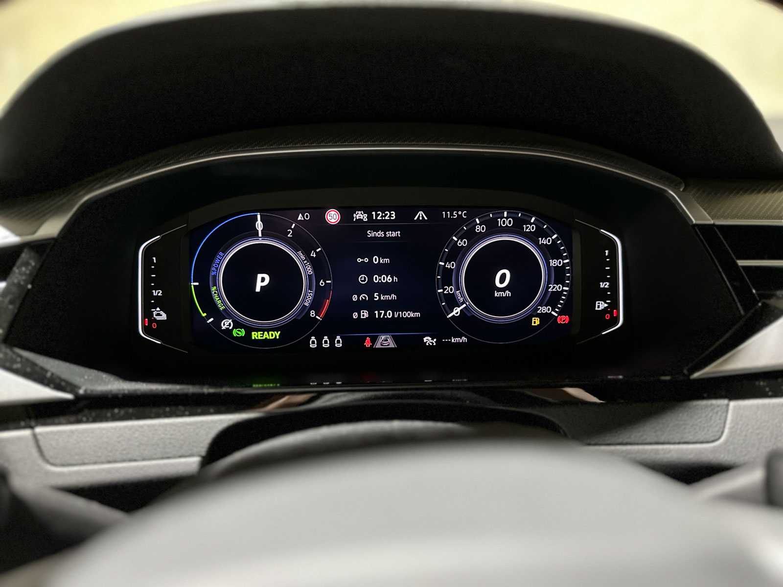 Volkswagen Arteon Shooting Brake 1.4 eHybrid 160kW 6-DSG R-Line Business+ 218pk 2022 (Origineel-NL+1e eigenaar), P-946-TG