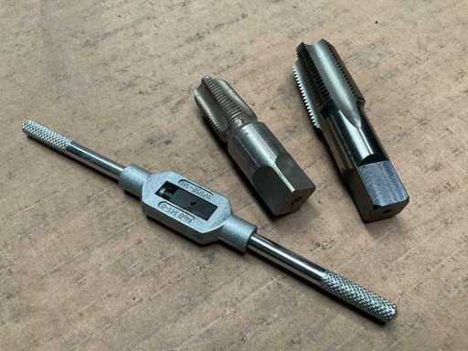 Różne narzędzia do gwintowania (3x)