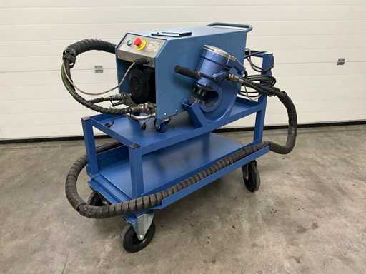 2010 Nitto HS11-1624 Poinçonneuse avec pompe hydraulique