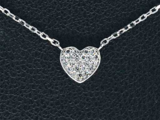 Pendentif en or blanc avec diamant