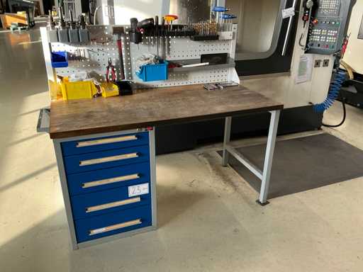 WÜRTH werkbank zonder inhoud