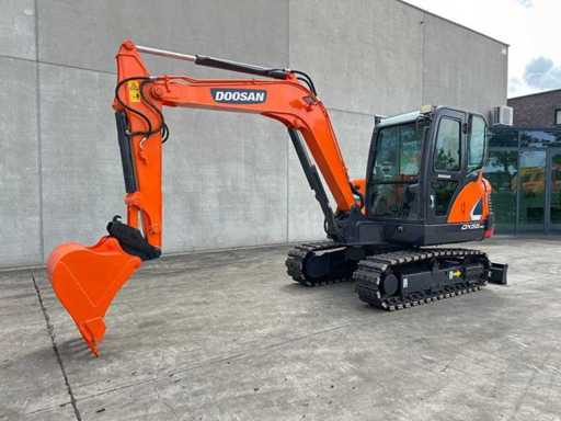Doosan - 2017 - DX55-9C - Midi-Bagger
