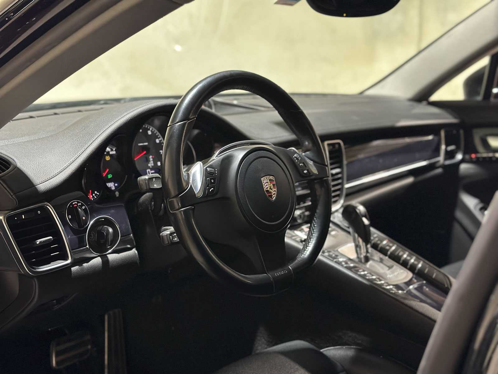 Porsche Panamera S 4.8 V8 405pk 2011