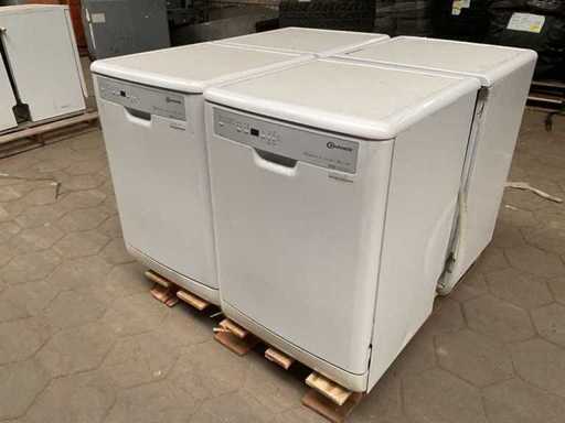 Mașini de spălat vase Bauknecht Green Intelligence (4x)