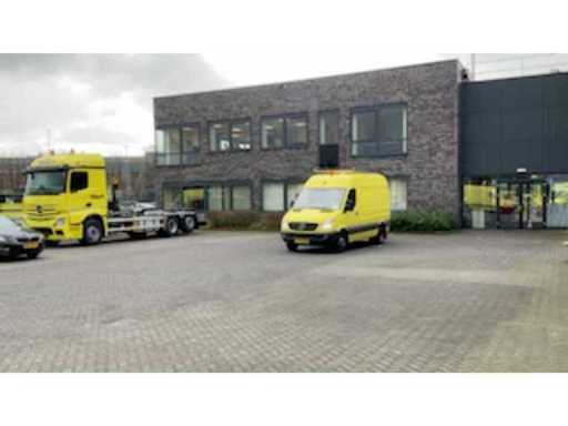 91c880bd-3c02-4589-aa1f-388a2f1d1678.mp4