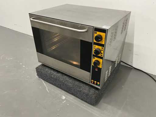 EKA - KF723M - Cuptor cu convecție