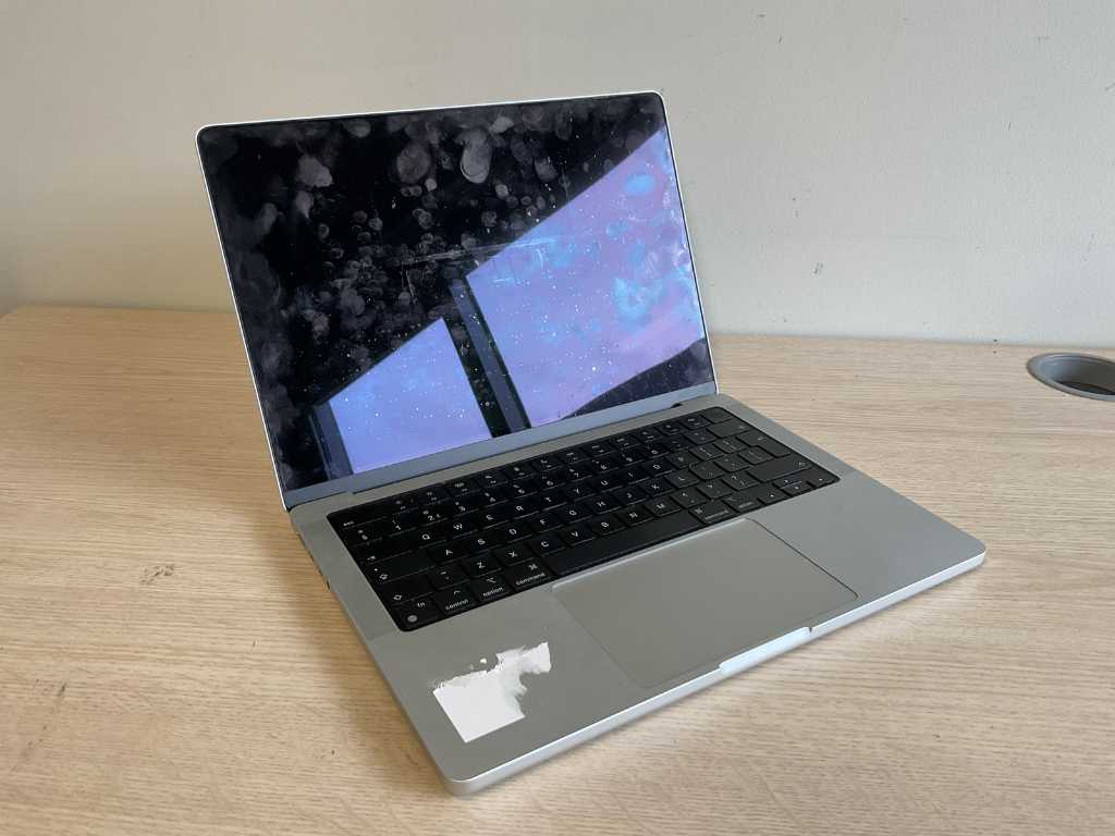 Laptop Apple MacbookPro18.3 (14 inchi)