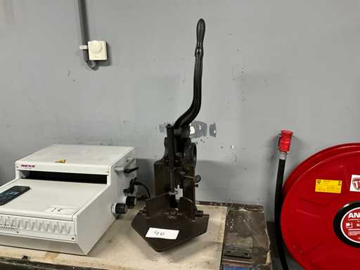 Round Cornering machine