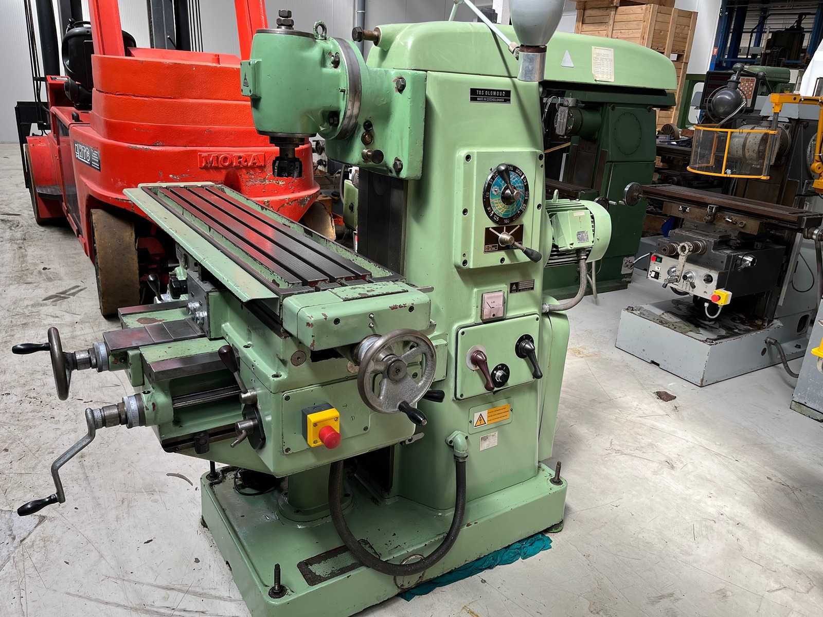 TOS – FA3AH – Universal milling machine