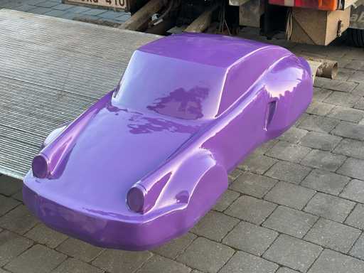 Porsche 911 Sculptuur 140cm Purple