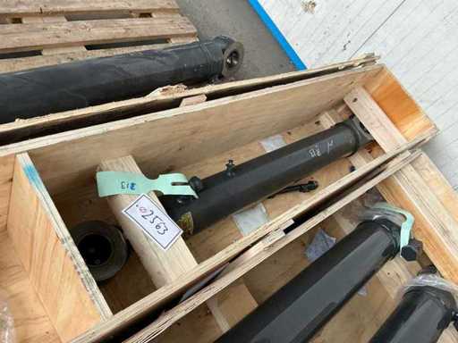 Yanmar 115/70*773-1272 hydraulic cyilinder