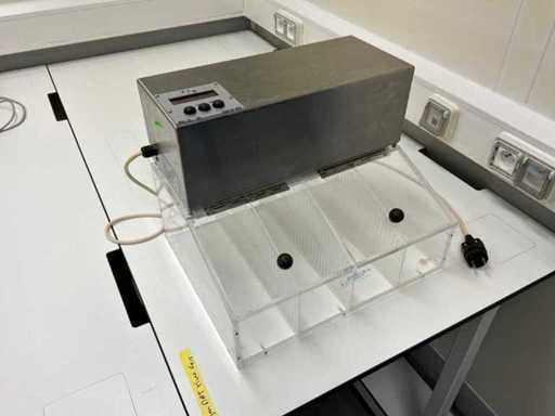 VETTECH Unit 17 Pet Shop Equipment