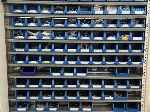   Werkplaatsplank met materialen