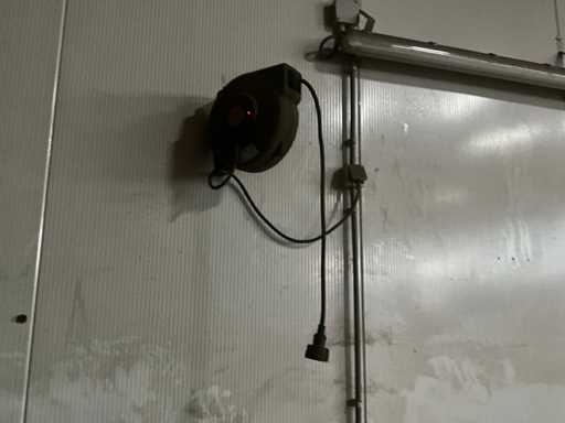 Extension cable reels and cord