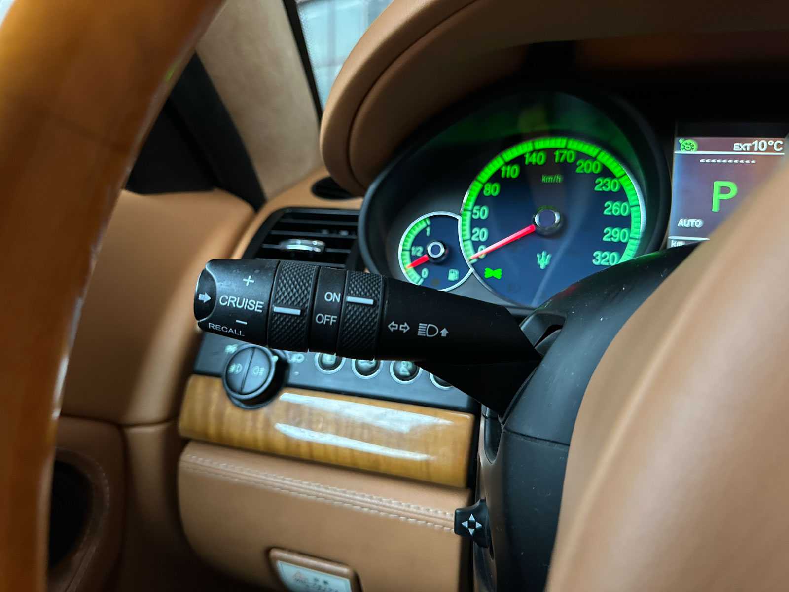 Maserati Quattroporte 4.2 V8 Executive GT 401pk 2007 Youngtimer