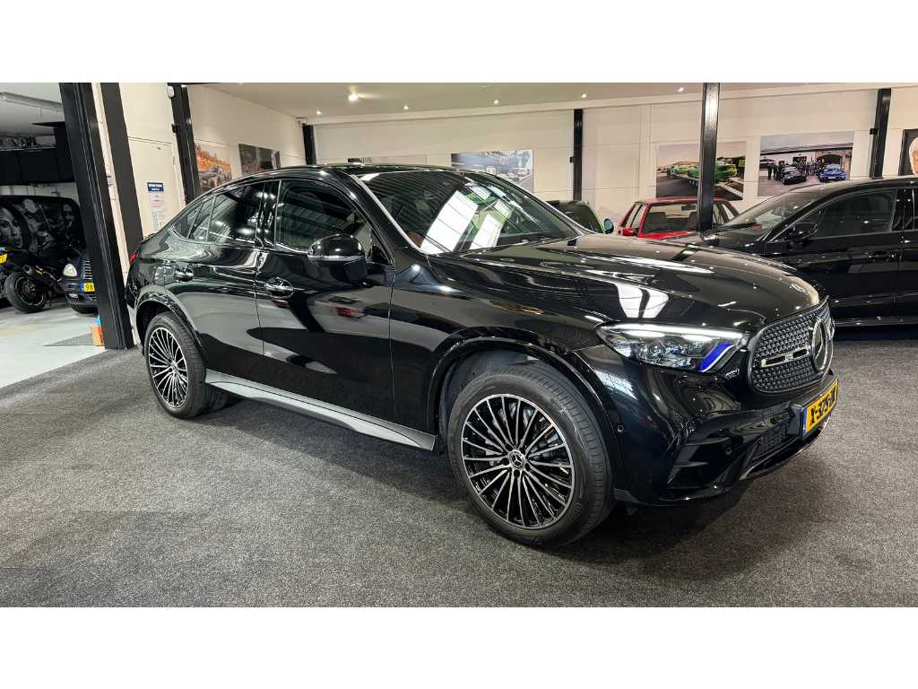 Mercedes-Benz Classe GLC Coupé 300e 4MATIC AMG Line Automatique 2023, X-375-ZK