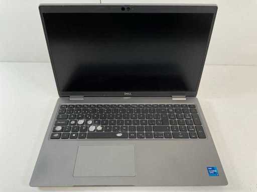 Dell Latitude 5520 15,6", Core(TM) i7 11e génération, 16 Go de RAM, 512 Go NVMe portable