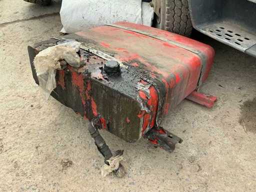 Camion Alu réservoir hydraulique 200L